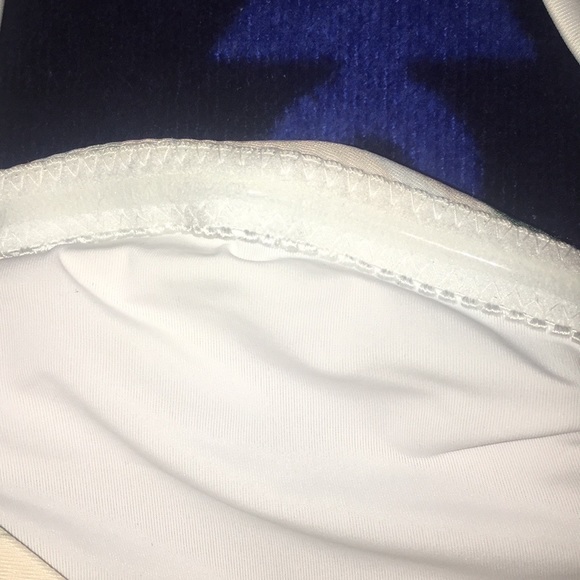 Simple Floral Bikini - Picture 5 of 8